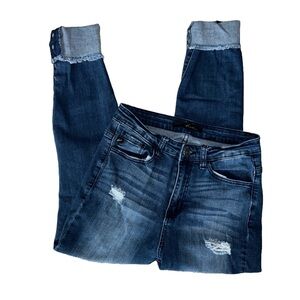 KanCan Dark Blue Wash Distressed Skinny Jean Size 7